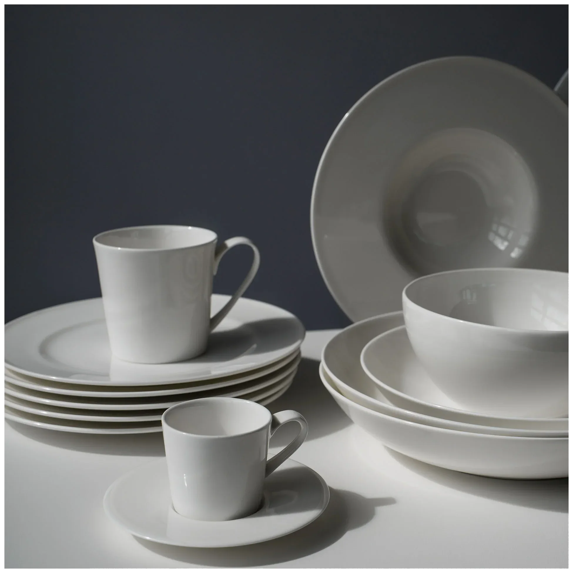 FEDRA Hrnek 320 ml / RAK PORCELAIN